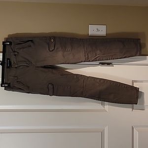 Women's army green pants size 7